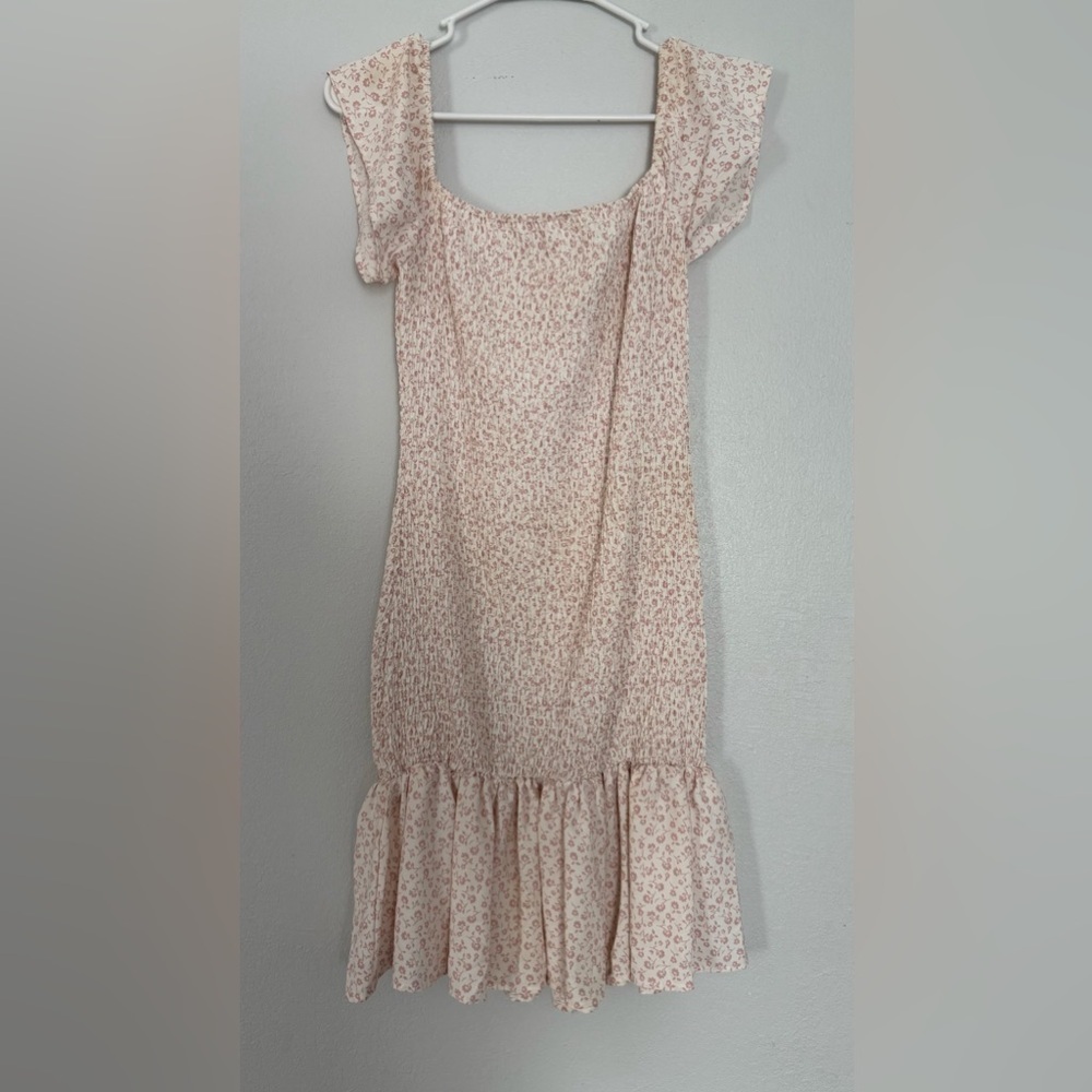 Light Pink Floral Smocked Mini Dress Sz Large